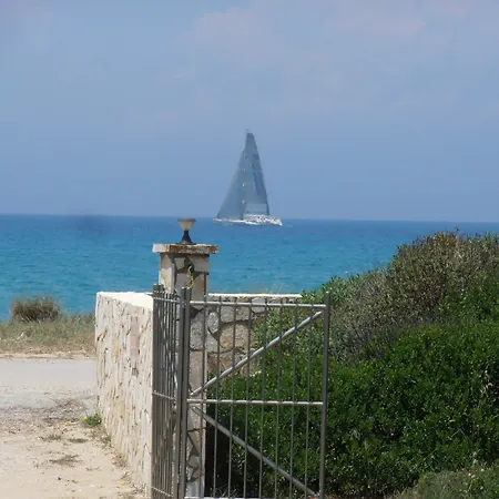 Elli Beach And Studios Apartment Almiros Beach