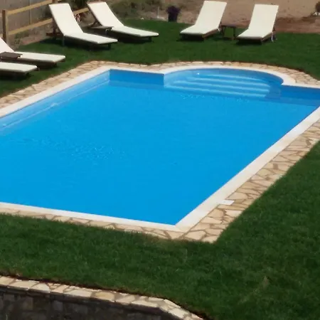 Elli Beach And Studios Apartment